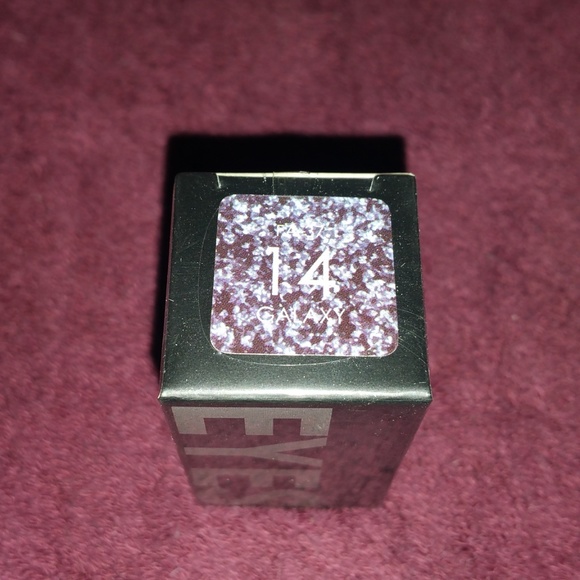 Focallure Eyeshadow Loose Pigment - 14 Galaxy - Picture 2 of 4